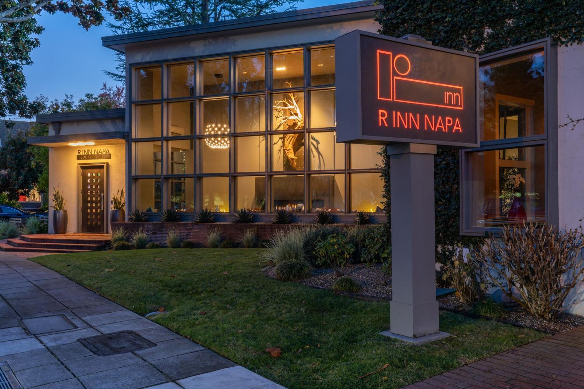 R Inn Napa Extérieur photo